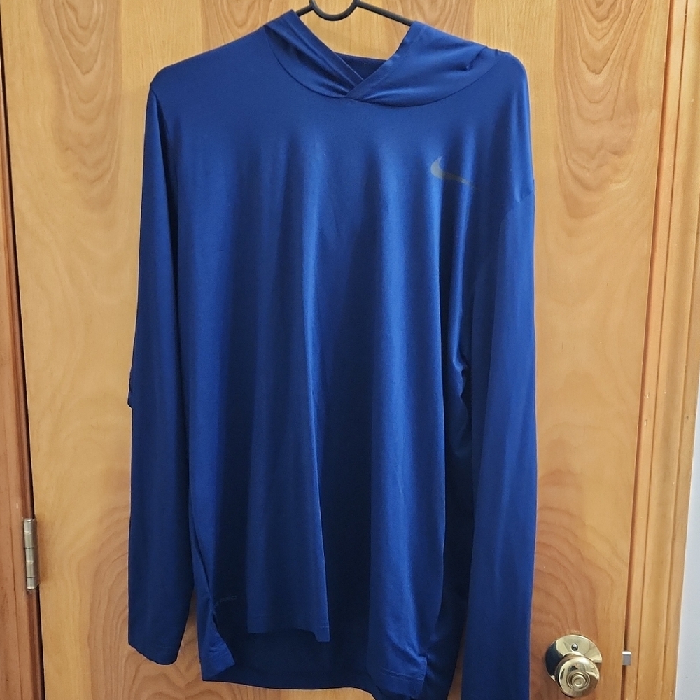 Nike Men’s Deep Blue Hoodie – Size L